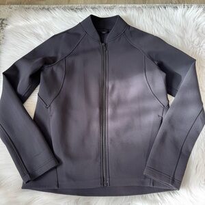 Women's black lululemon Lightweight Jacket